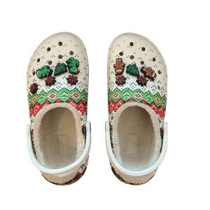Women’s Festive‎ Crocs Size 6